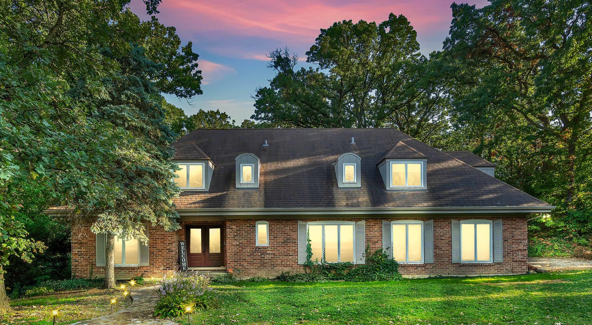 17 Baybrook Lane, Oak Brook, IL 60523