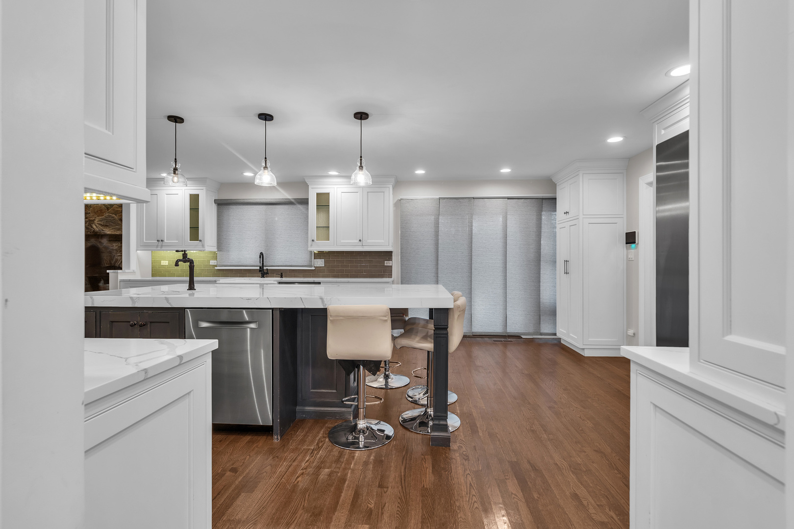17 Baybrook Lane, Oak Brook, IL 60523
