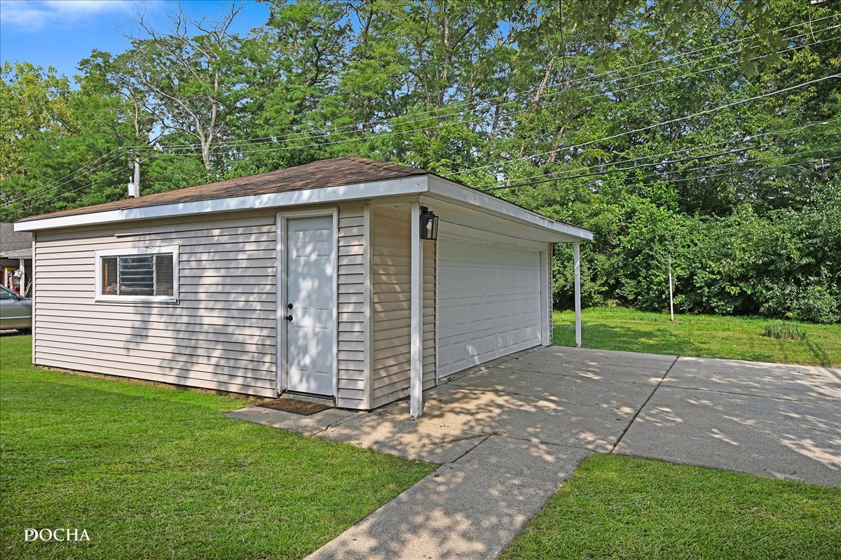 1 Stone Avenue, North Aurora, IL 60542