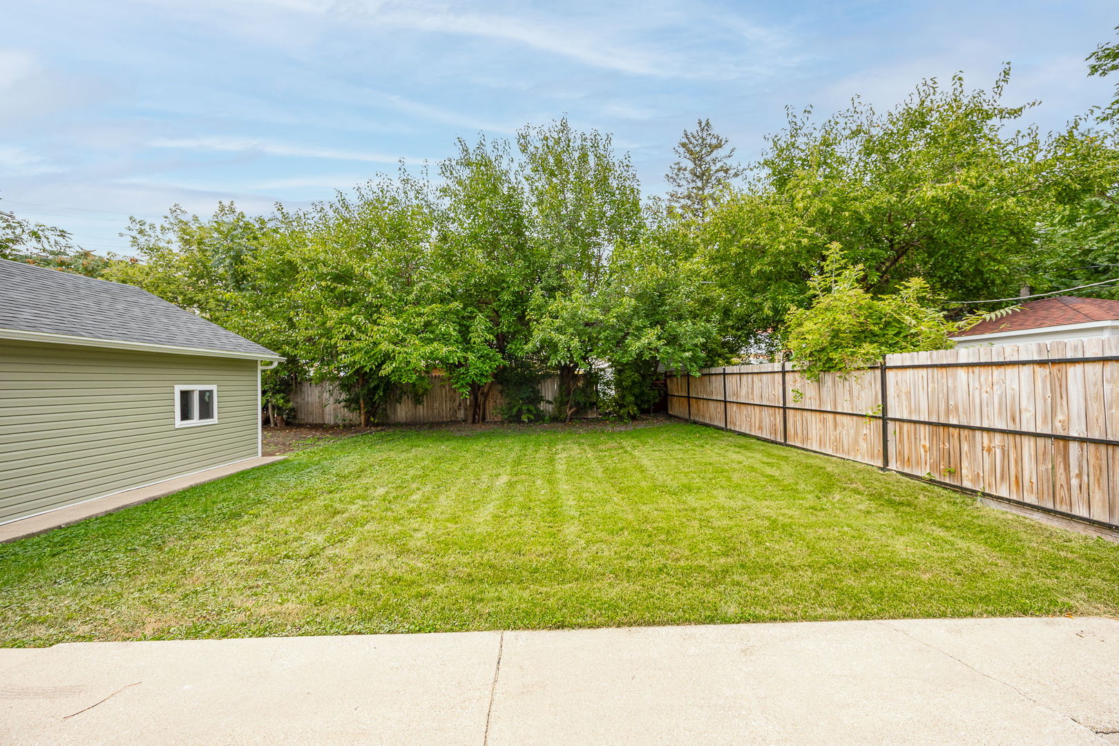 1926 S 19th Avenue, Maywood, IL 60153