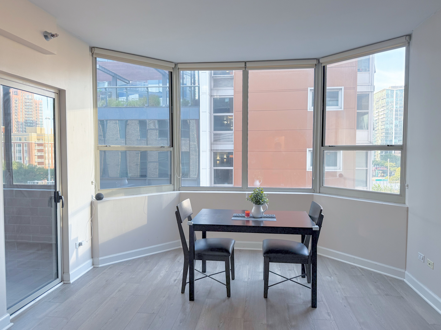 720 W Randolph Street #608, Chicago, IL 60661