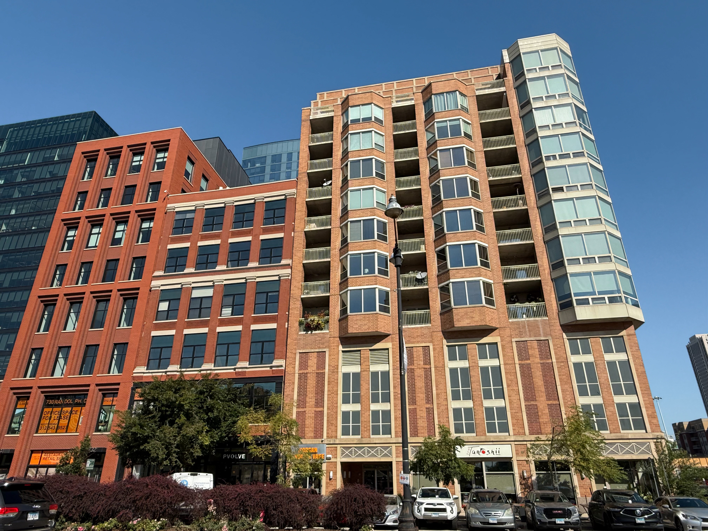 720 W Randolph Street #608, Chicago, IL 60661