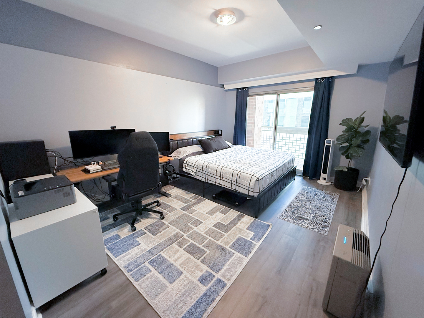 720 W Randolph Street #608, Chicago, IL 60661