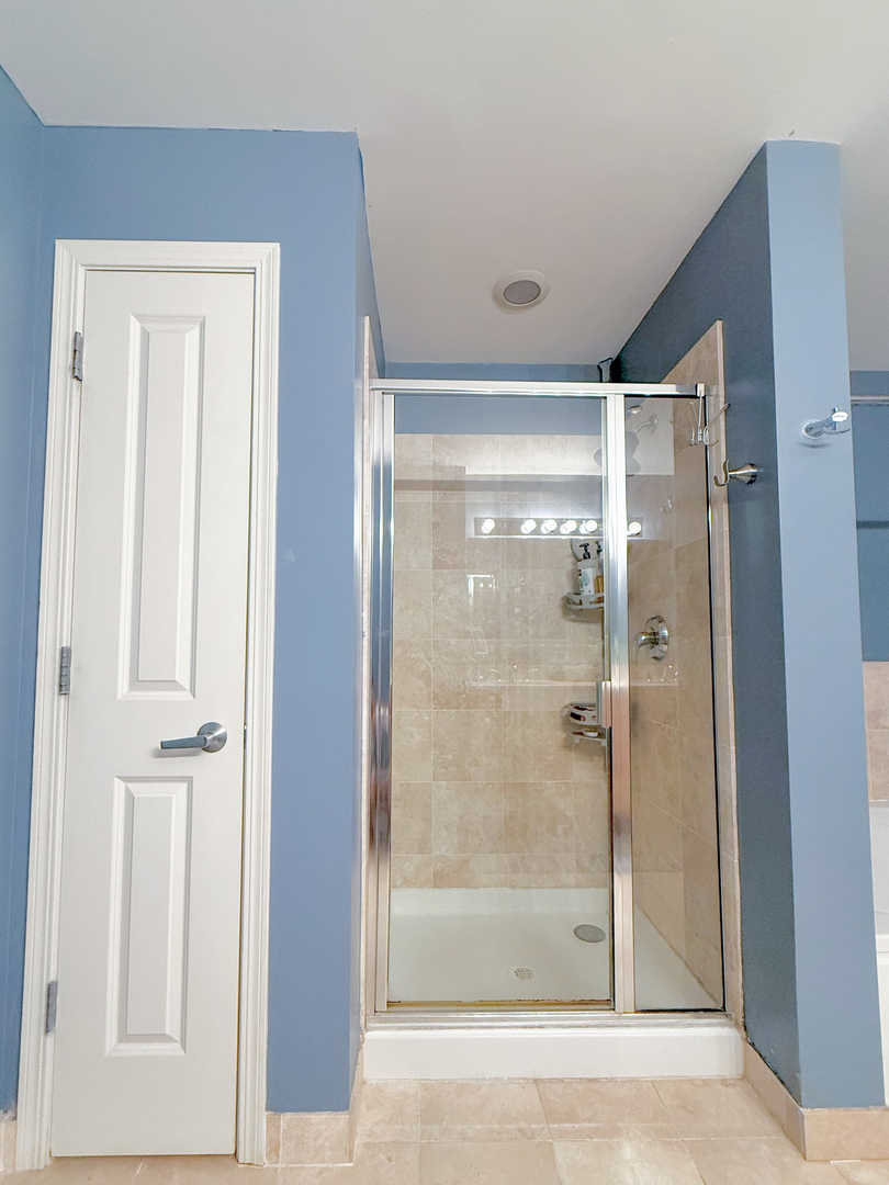 720 W Randolph Street #608, Chicago, IL 60661