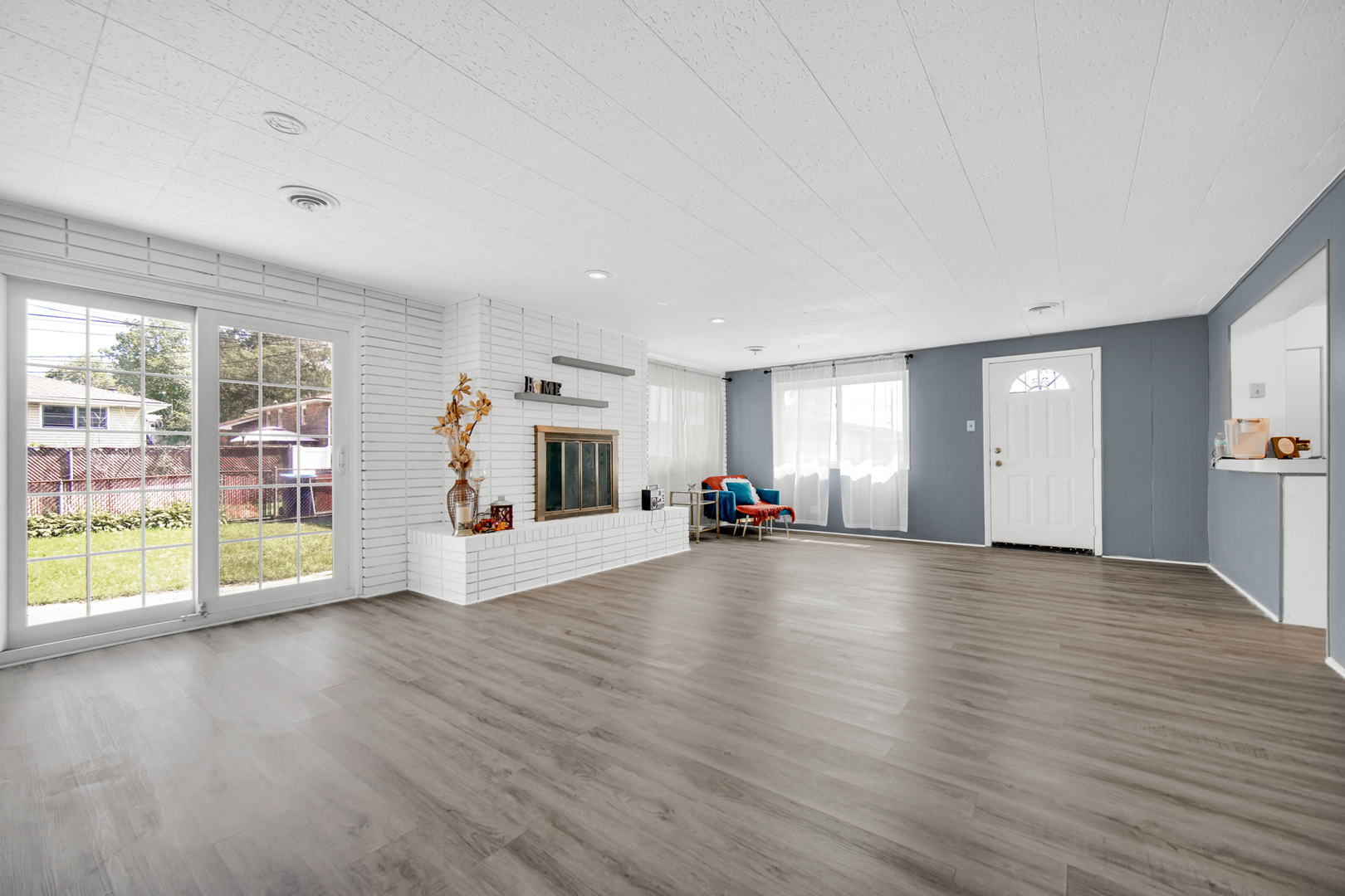 1455 Burnham Avenue, Calumet City, IL 60409
