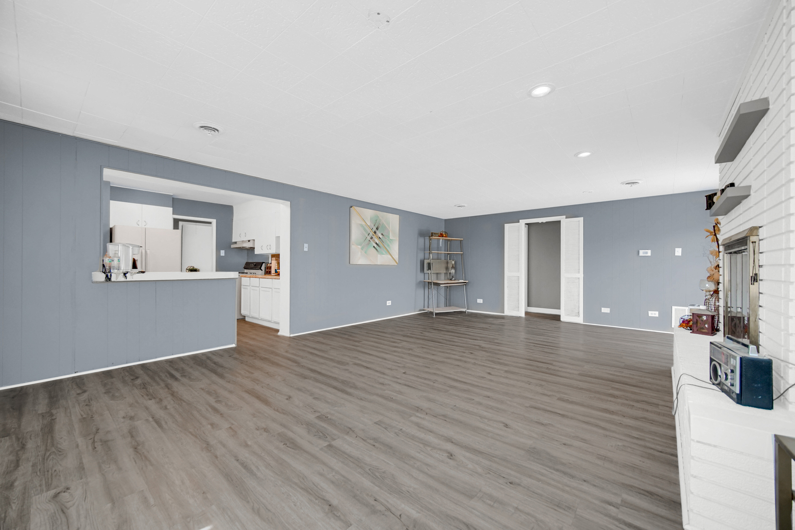 1455 Burnham Avenue, Calumet City, IL 60409