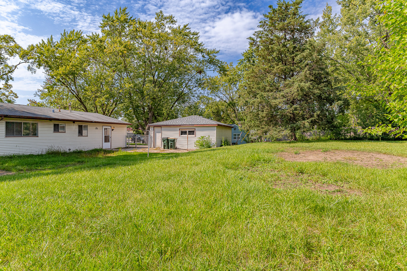 120 GROW Lane, Streamwood, IL 60107