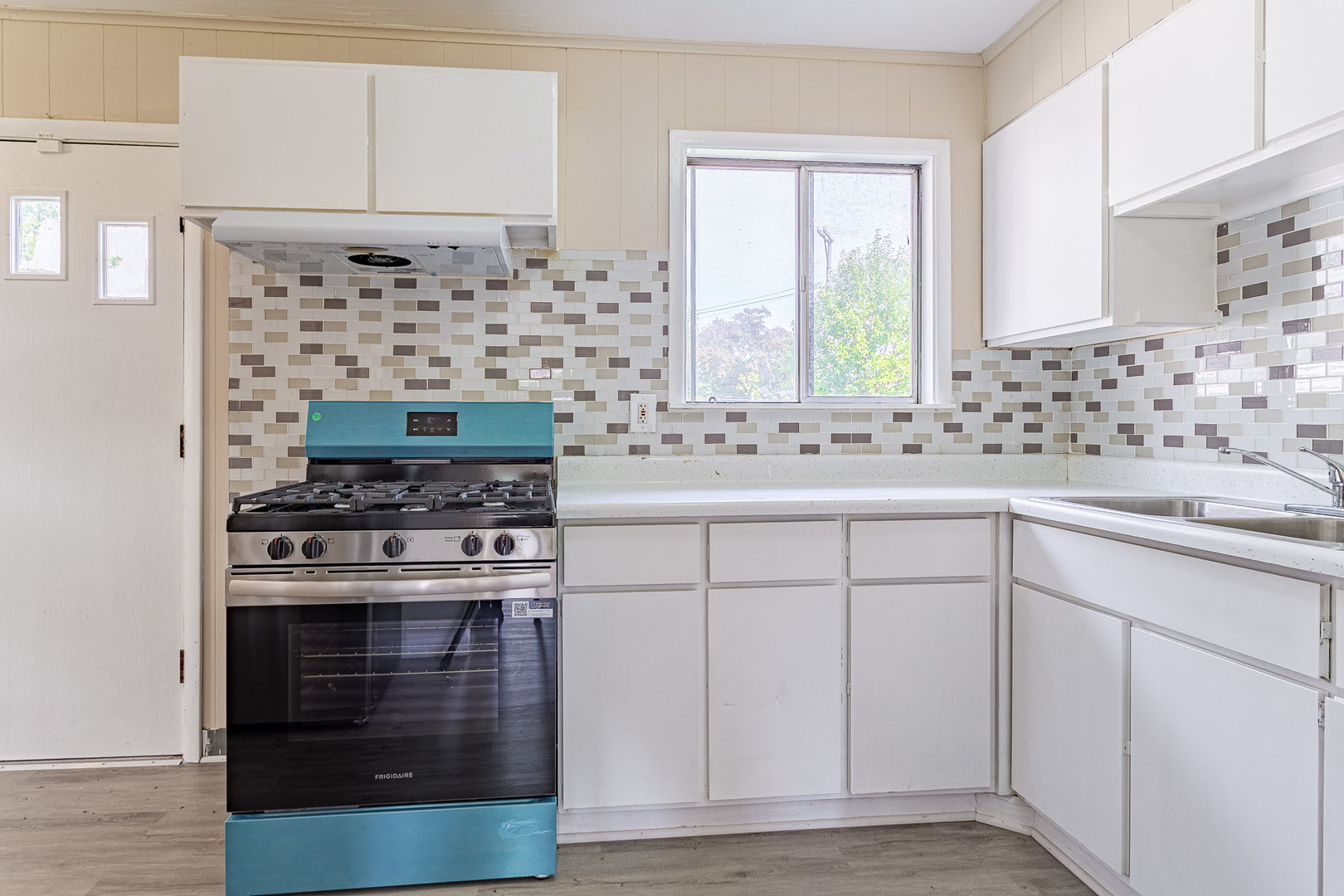 120 GROW Lane, Streamwood, IL 60107