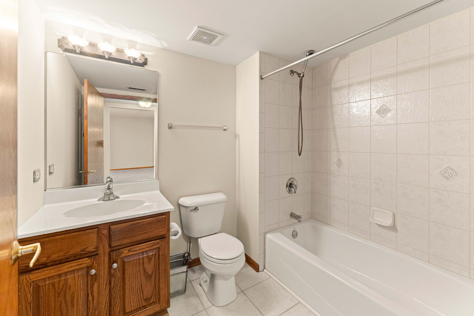 11901 Windemere Court #301, Orland Park, IL 60467