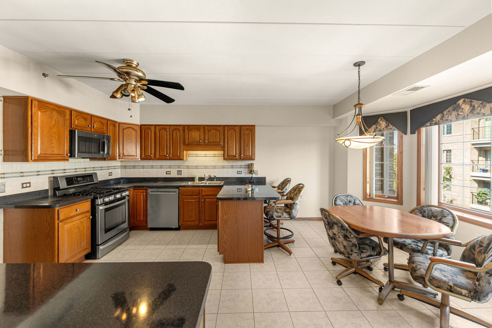 11901 Windemere Court #301, Orland Park, IL 60467