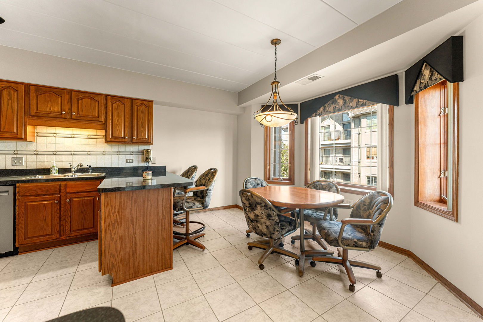 11901 Windemere Court #301, Orland Park, IL 60467
