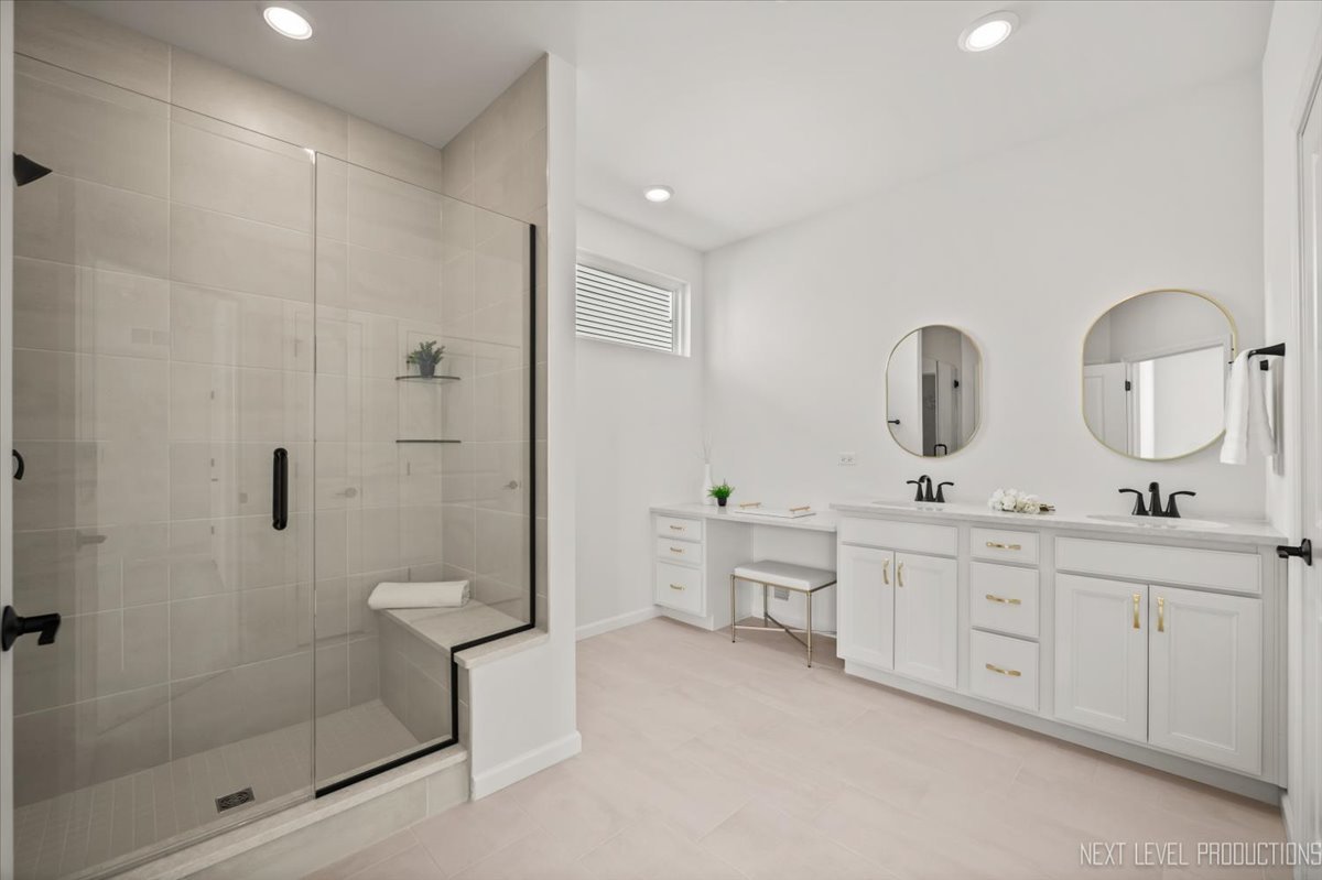 2308 Lawlor Lane, Naperville, IL 60564
