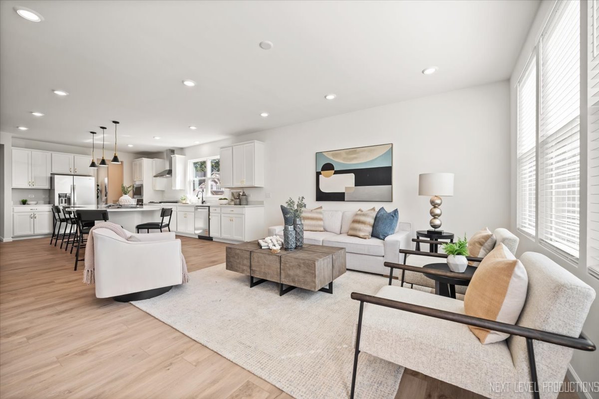 2308 Lawlor Lane, Naperville, IL 60564