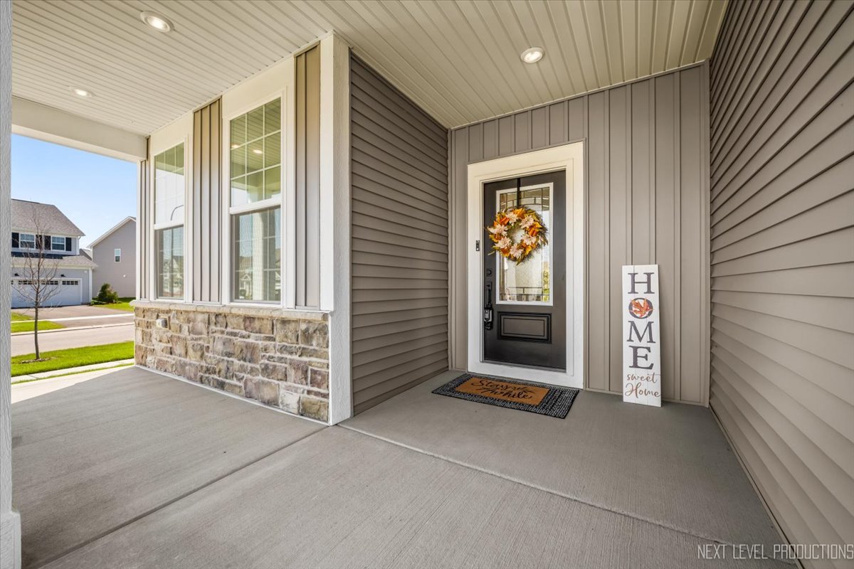 2308 Lawlor Lane, Naperville, IL 60564