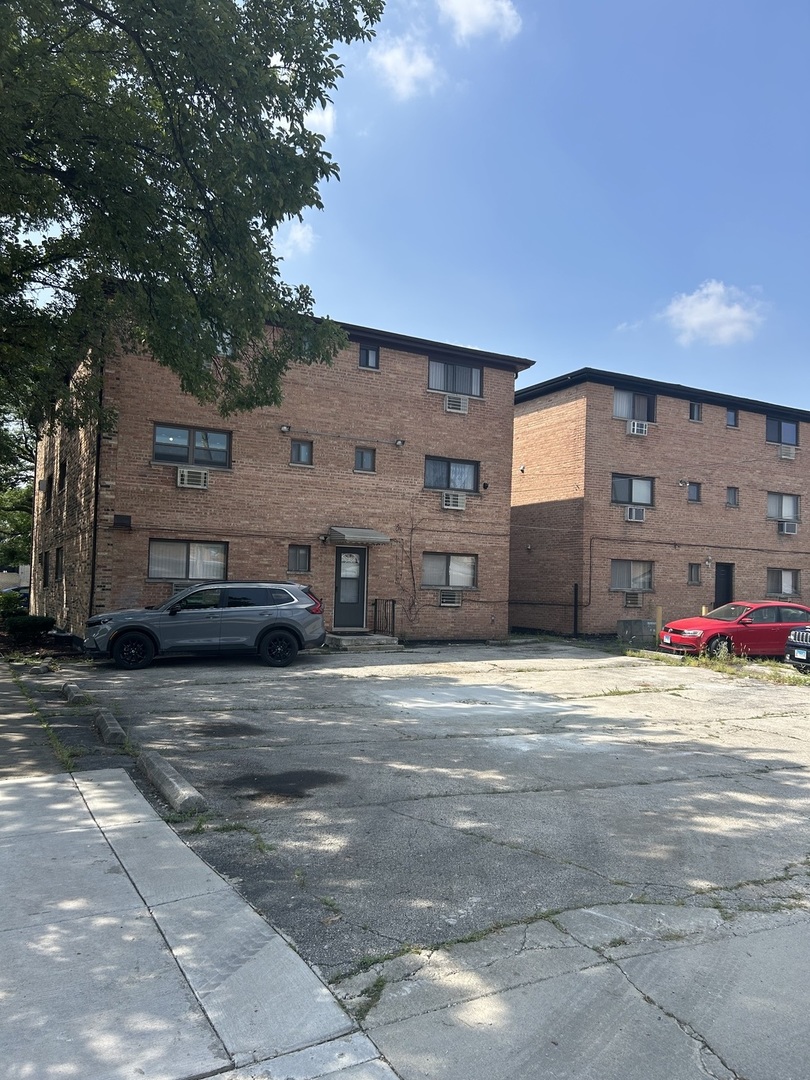 6700 W 64TH Place #3E, Chicago, IL 60638