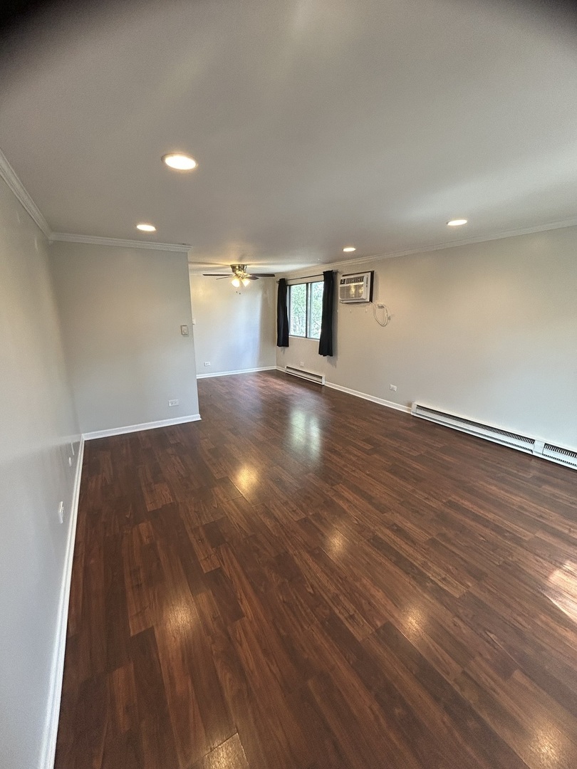 6700 W 64TH Place #3E, Chicago, IL 60638