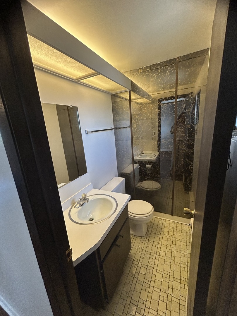 6700 W 64TH Place #3E, Chicago, IL 60638