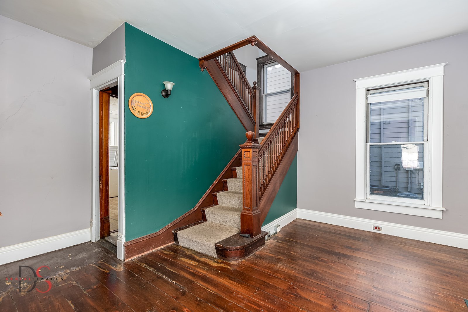 131 E Church Street, Utica, IL 61373