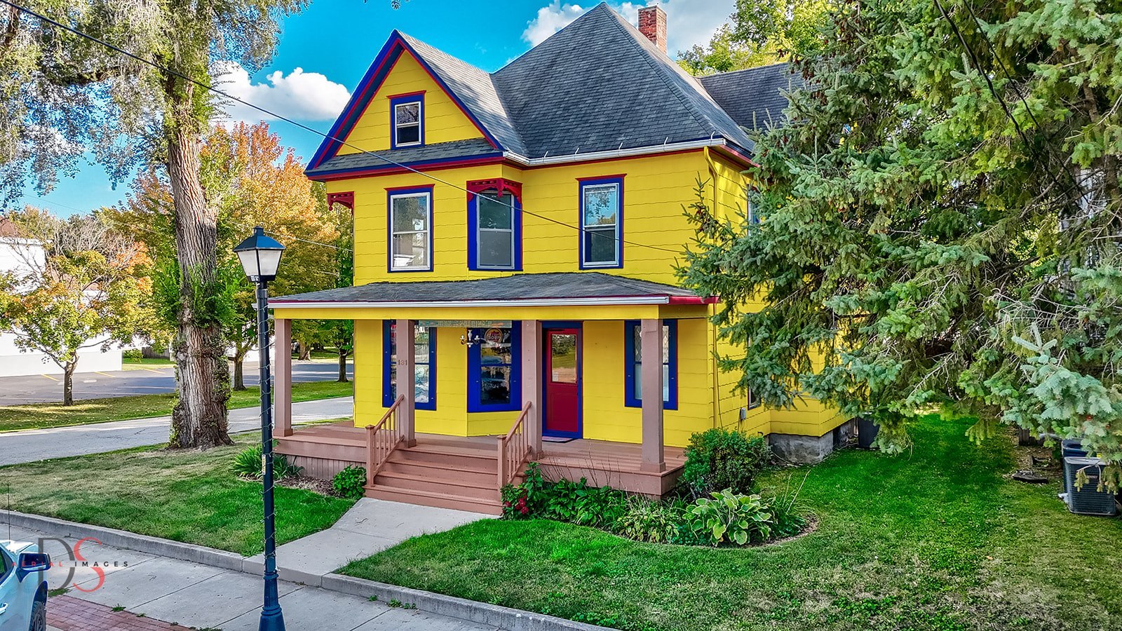 131 E Church Street, Utica, IL 61373