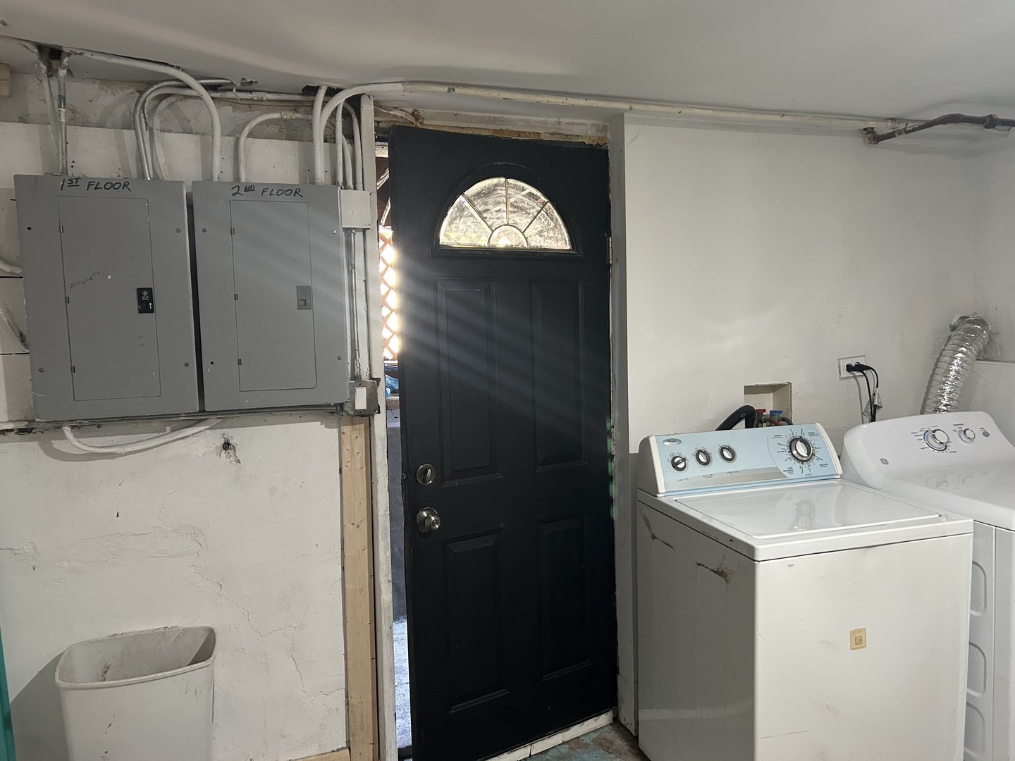 3240 W Victoria Street, Chicago, IL 60659