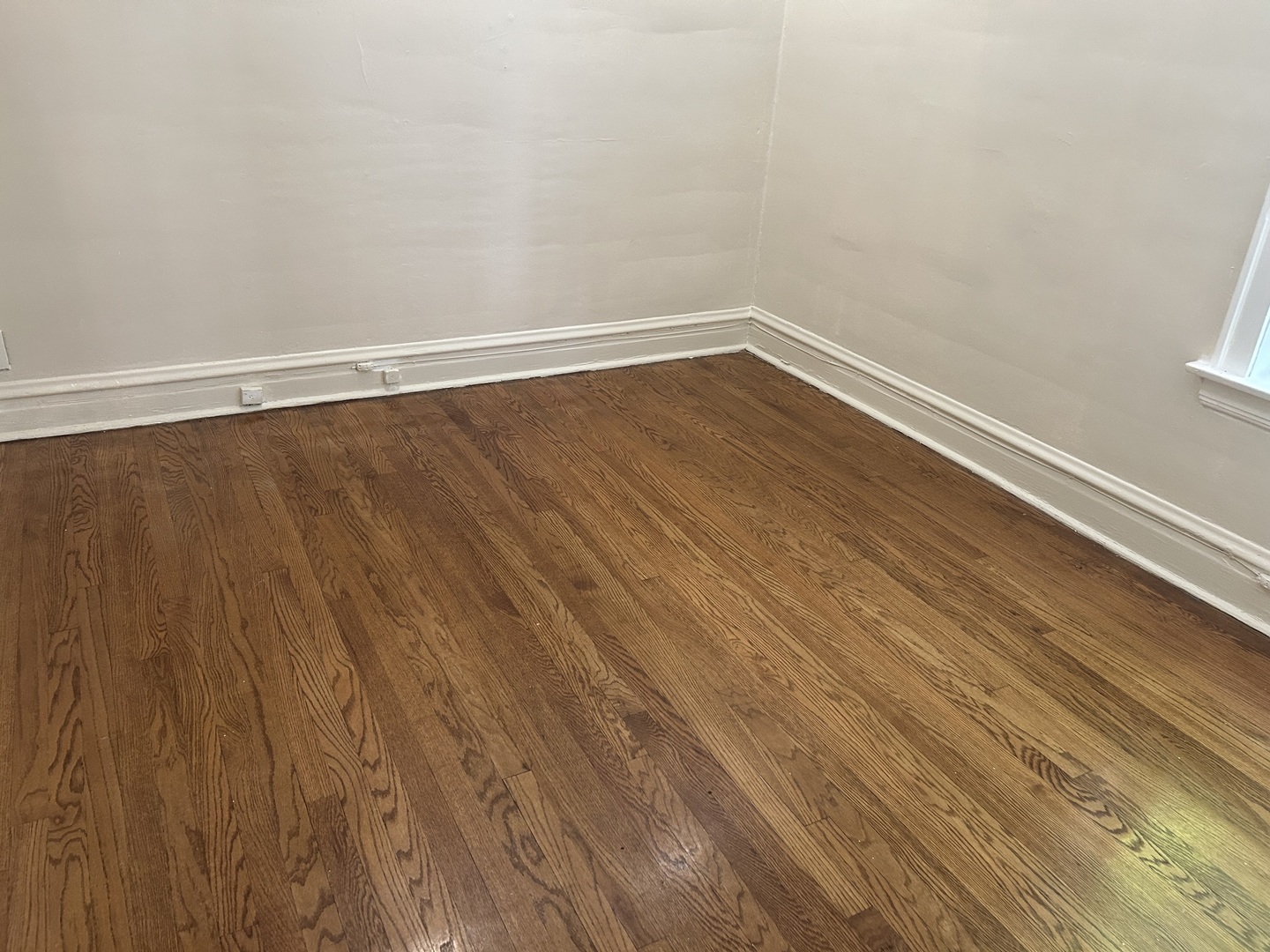 3240 W Victoria Street, Chicago, IL 60659