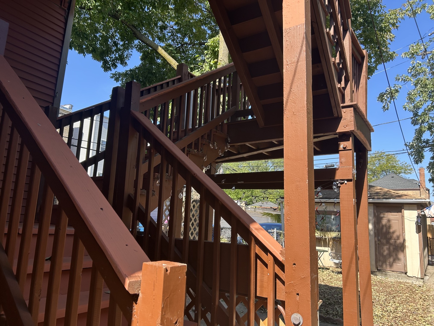 3240 W Victoria Street, Chicago, IL 60659