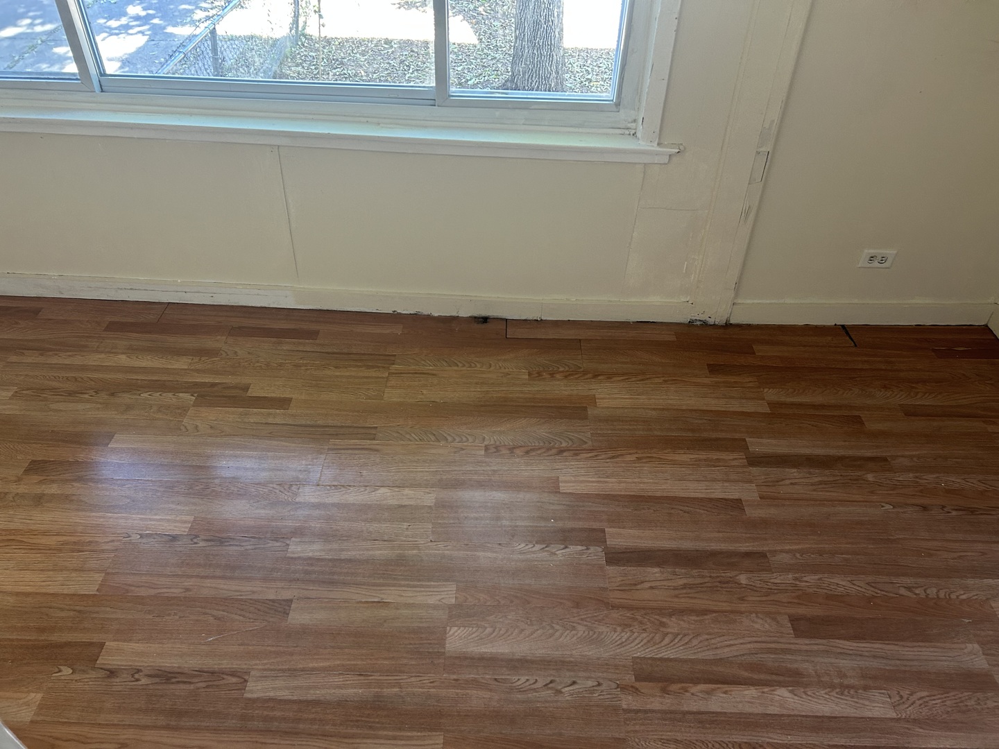 3240 W Victoria Street, Chicago, IL 60659