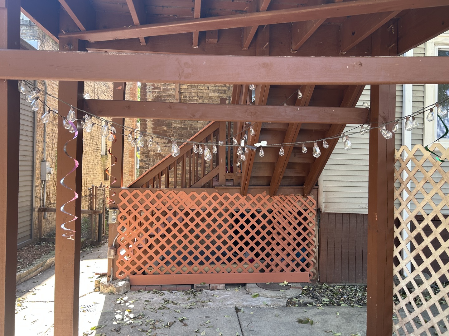 3240 W Victoria Street, Chicago, IL 60659