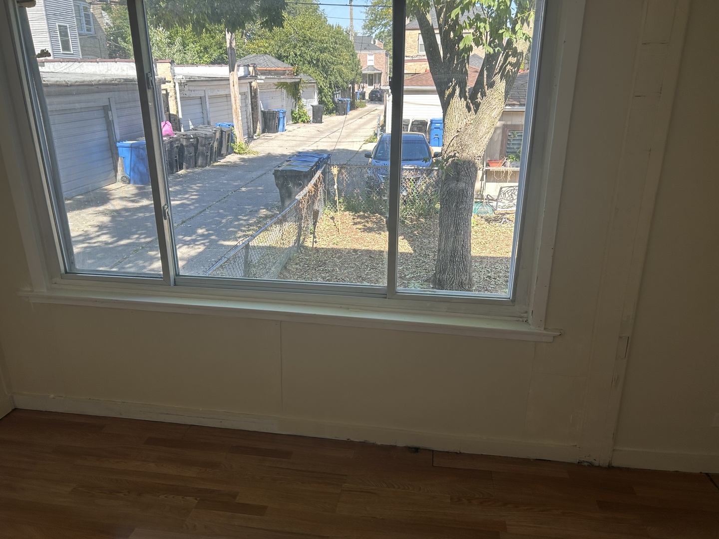 3240 W Victoria Street, Chicago, IL 60659