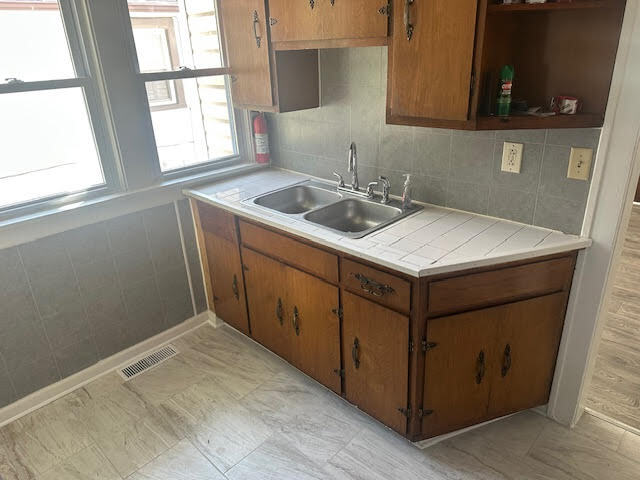 506 E 144th Place, Dolton, IL 60419