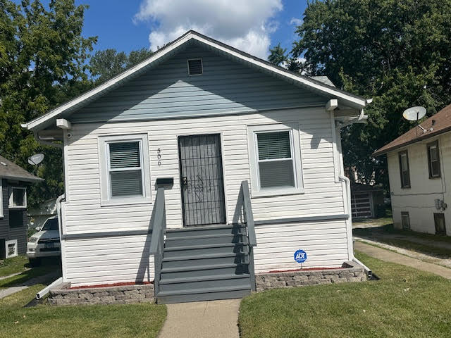 506 E 144th Place, Dolton, IL 60419
