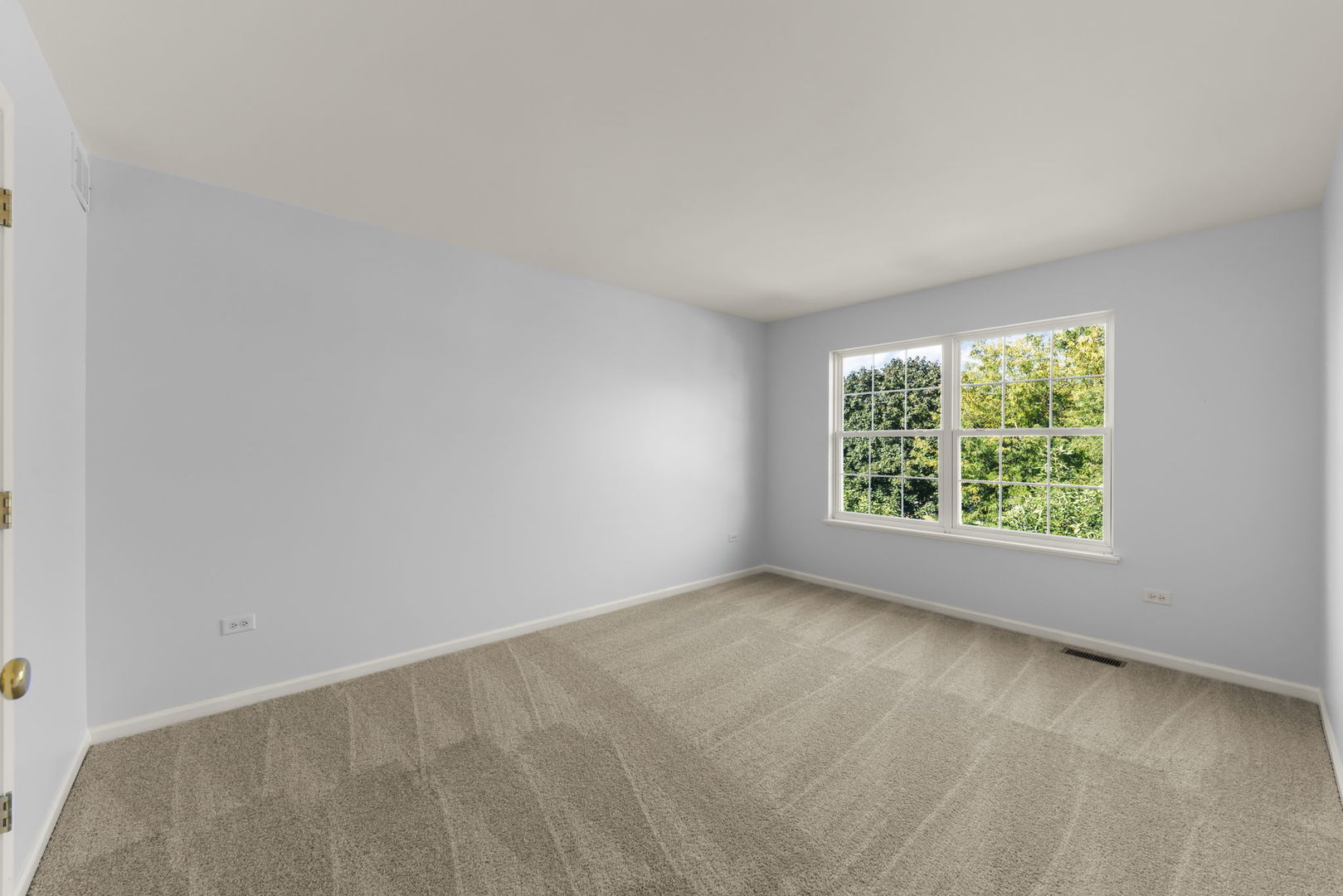 5 Player Court, Bolingbrook, IL 60490