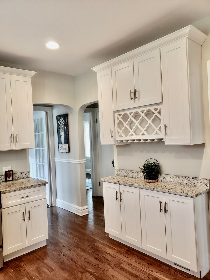 2402 Clinton Avenue, Berwyn, IL 60402