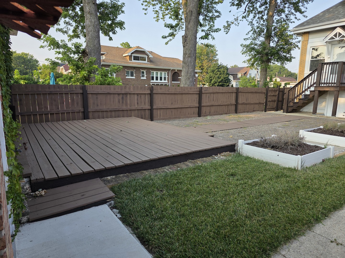 2402 Clinton Avenue, Berwyn, IL 60402