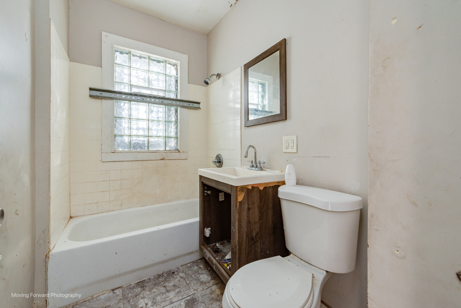 209 W 117th Street, Chicago, IL 60628