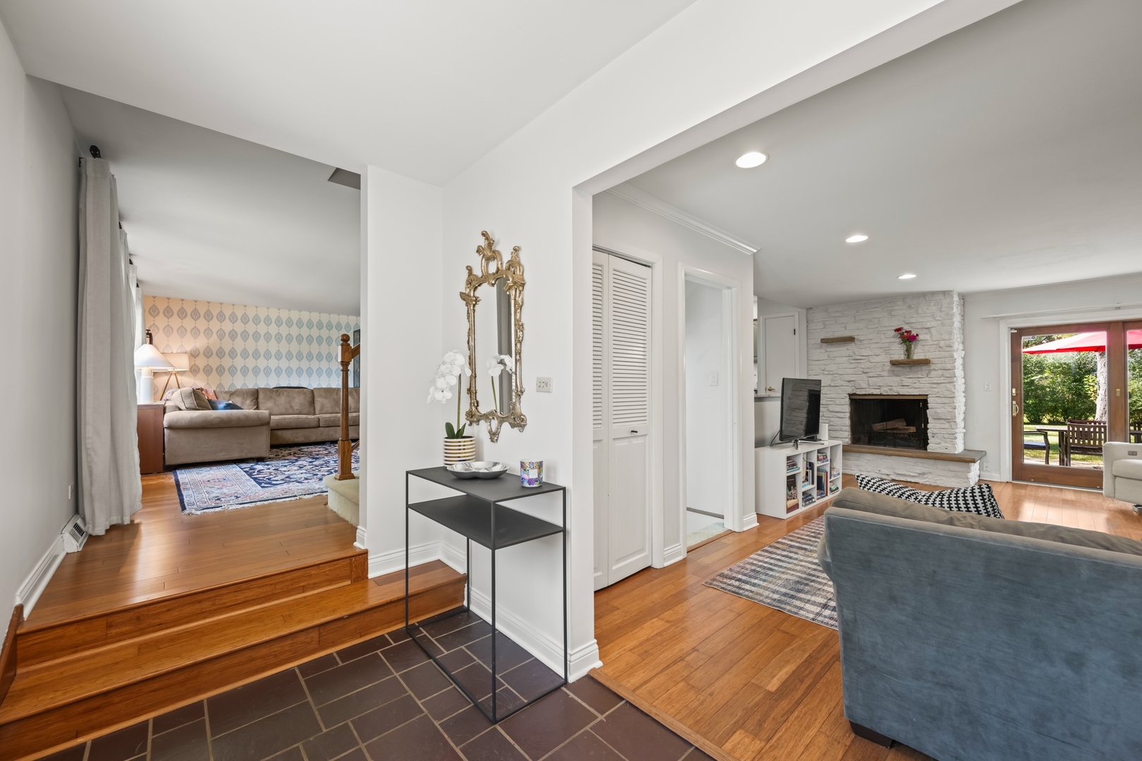 1746 Ellendale Drive, Northbrook, IL 60062
