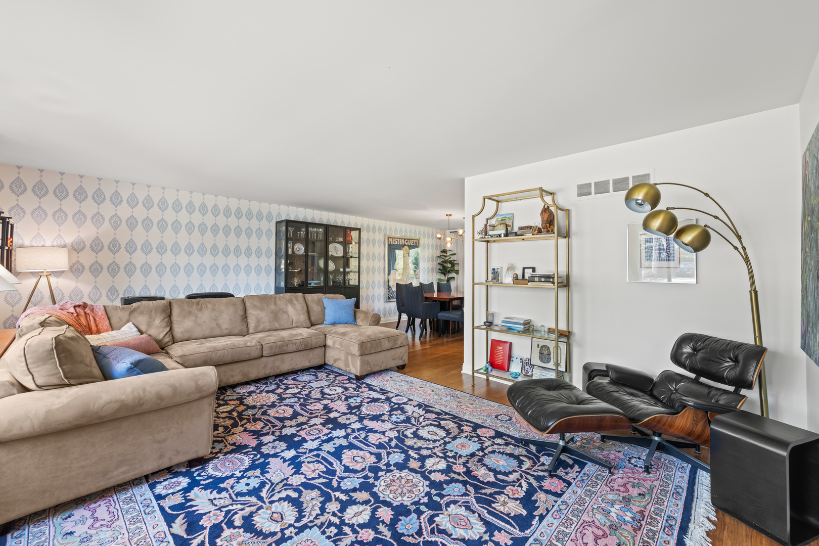 1746 Ellendale Drive, Northbrook, IL 60062