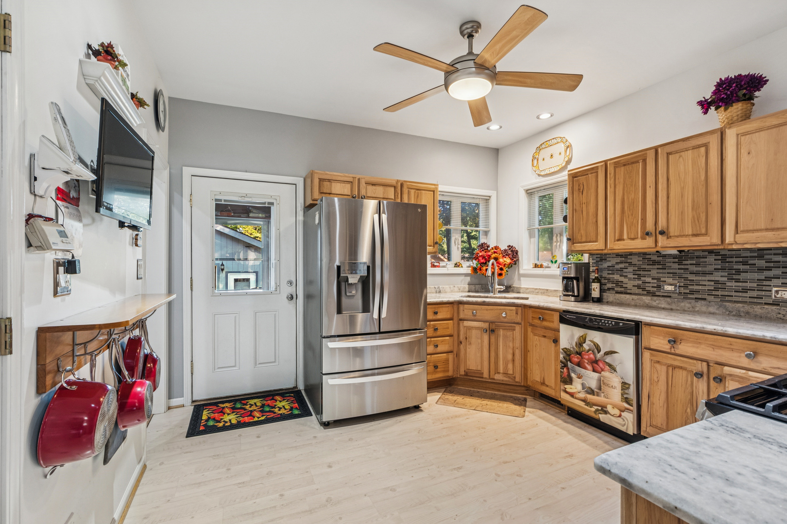 18461 Morris Avenue, Homewood, IL 60430