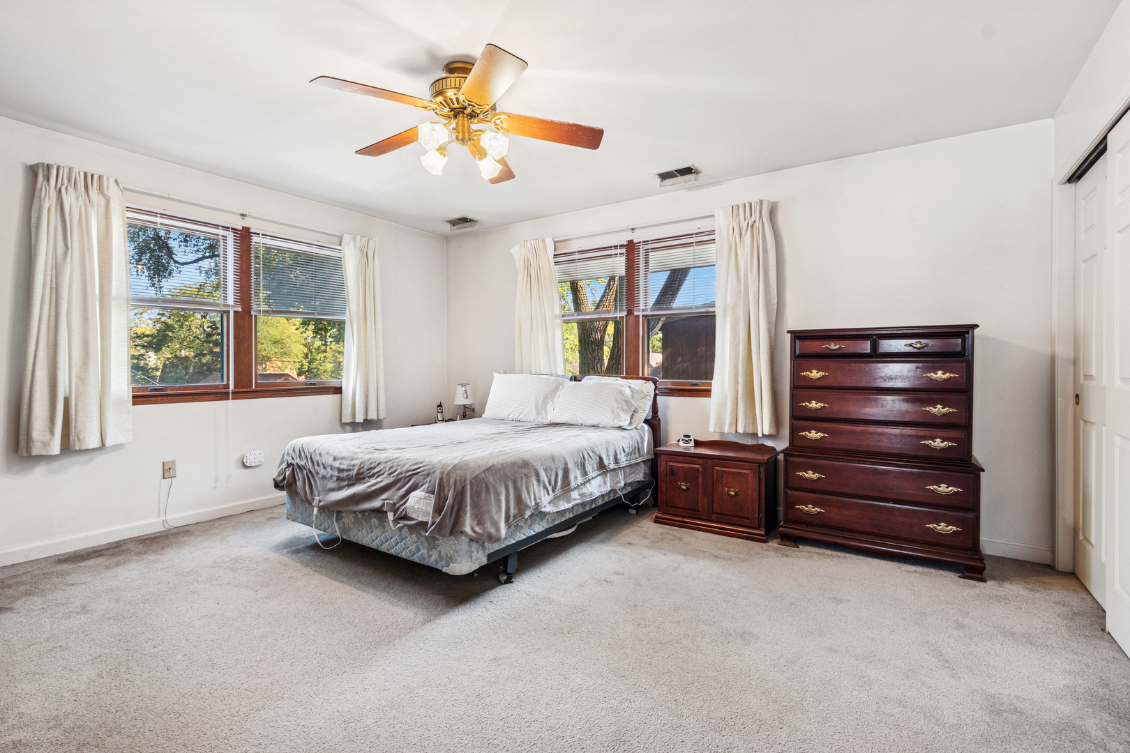 18461 Morris Avenue, Homewood, IL 60430