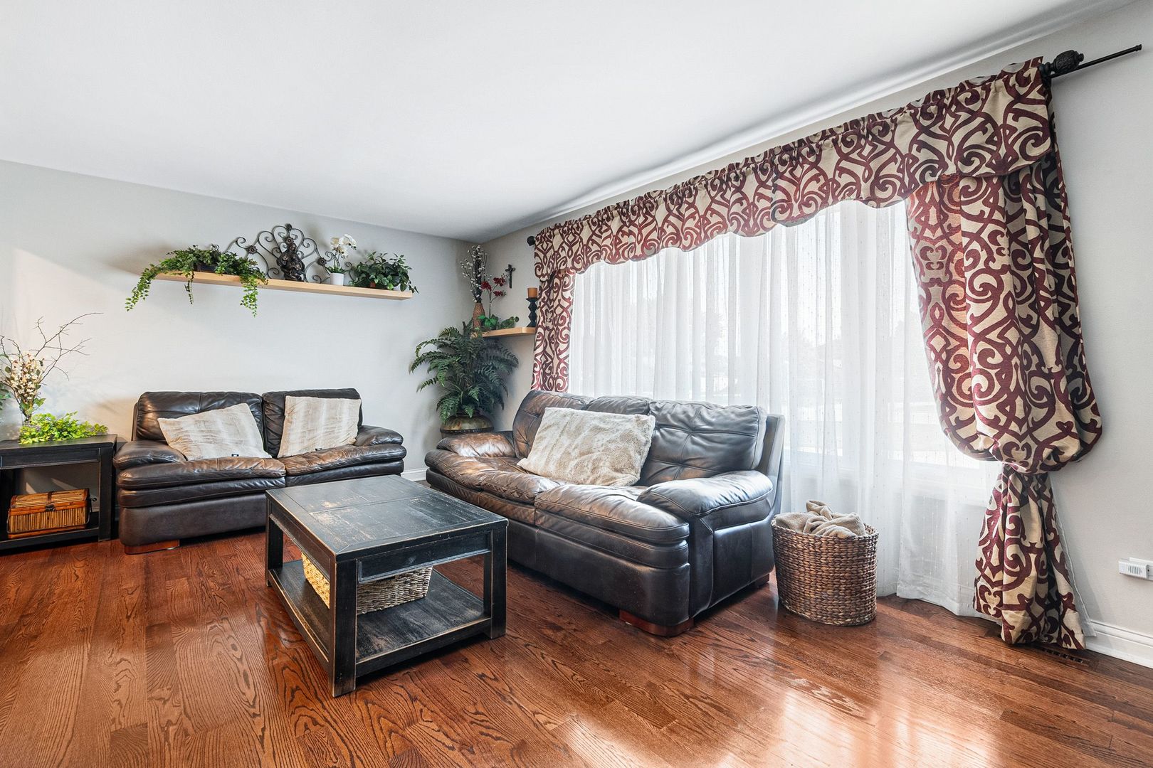 12360 Derby Lane, Orland Park, IL 60467