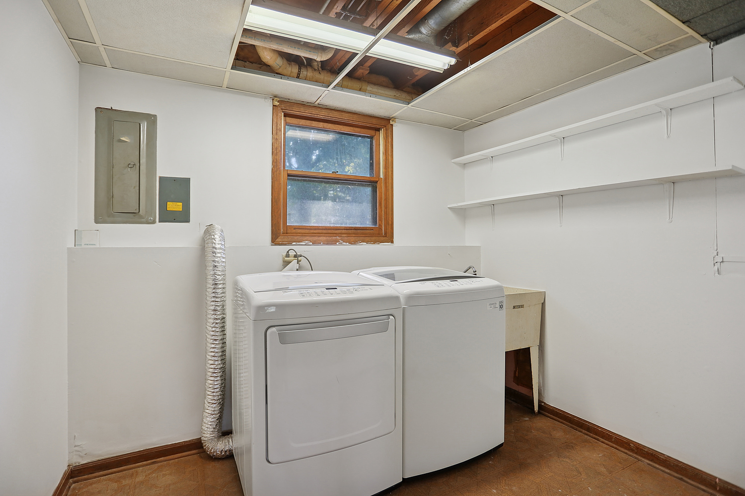 30W535 Avard Road, West Chicago, IL 60185