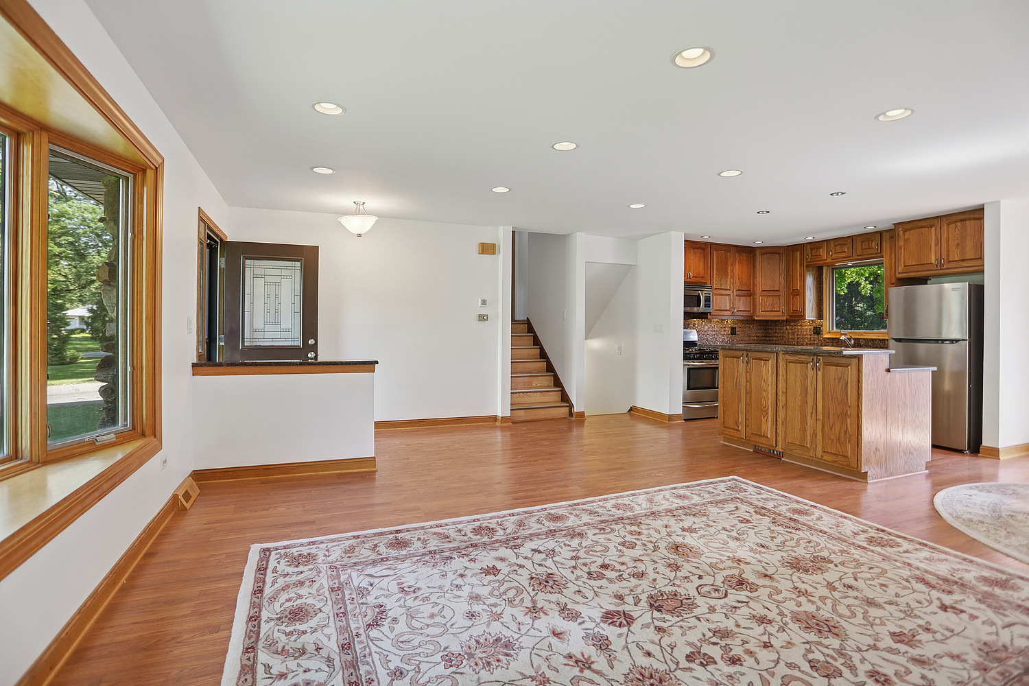 30W535 Avard Road, West Chicago, IL 60185