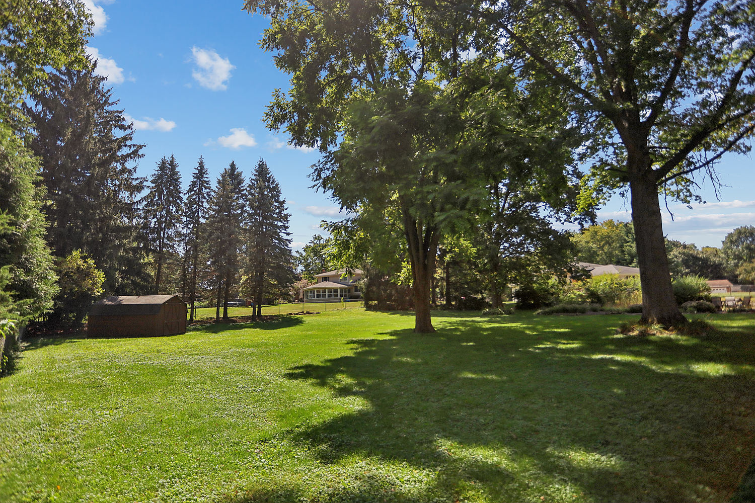 30W535 Avard Road, West Chicago, IL 60185