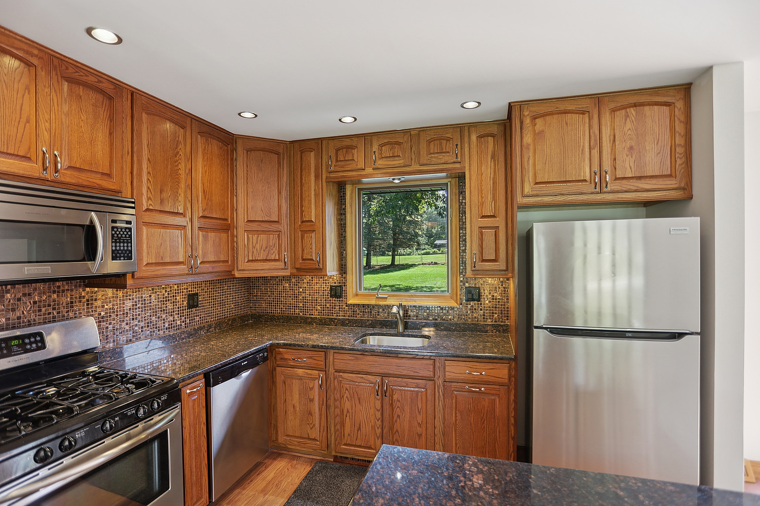 30W535 Avard Road, West Chicago, IL 60185