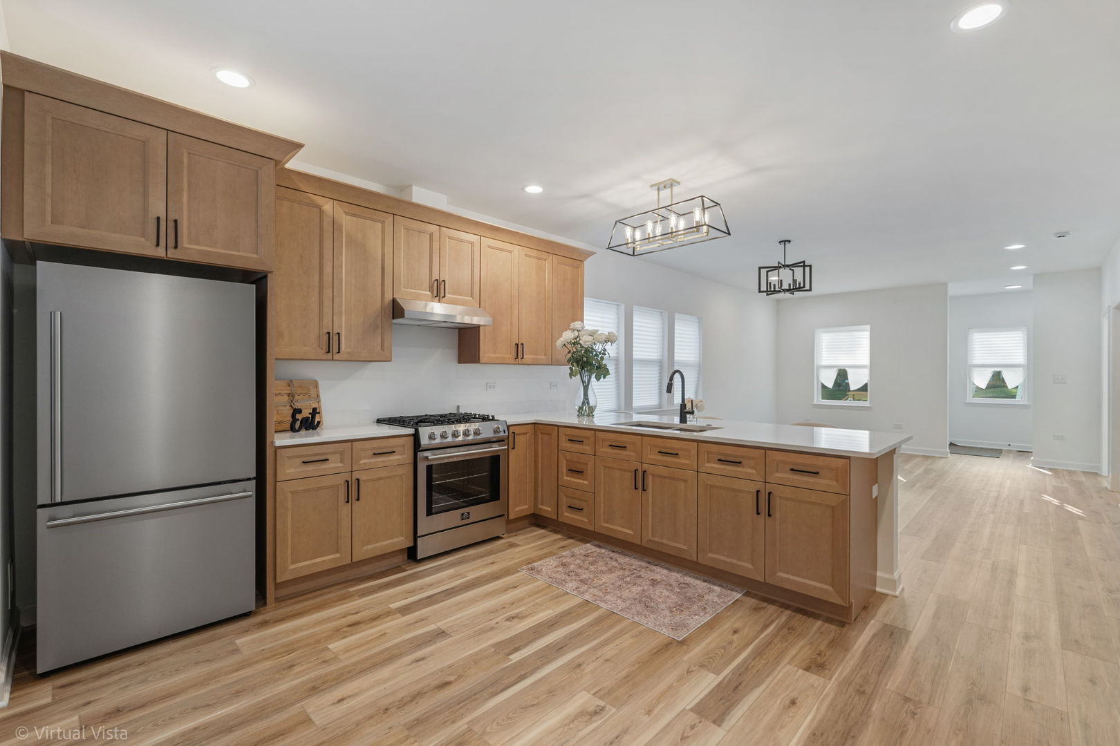 535 Ashland Avenue, Elgin, IL 60123