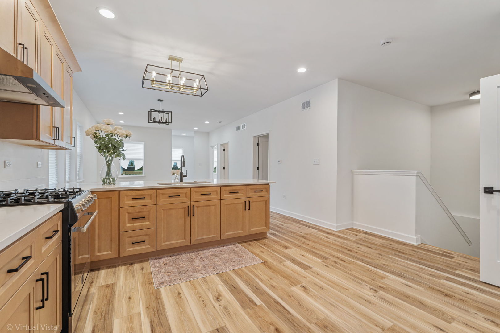 535 Ashland Avenue, Elgin, IL 60123