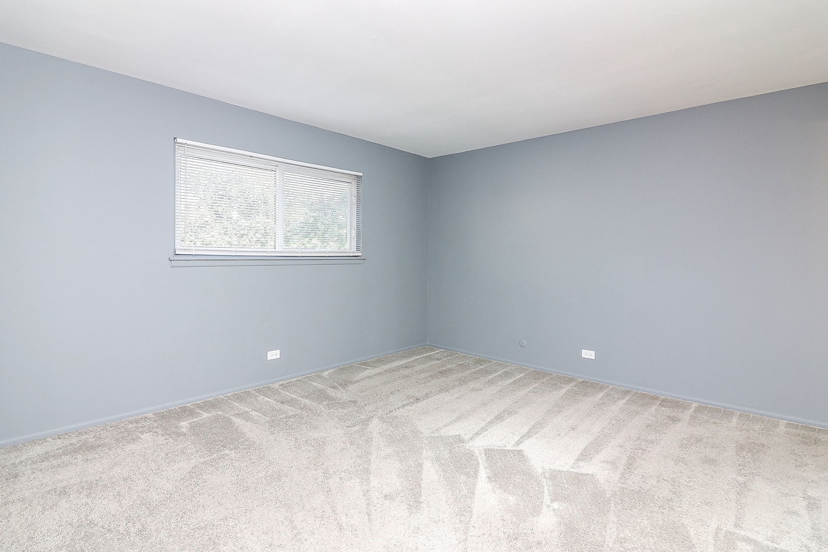 16B Kingery Quarter #208, Willowbrook, IL 60527