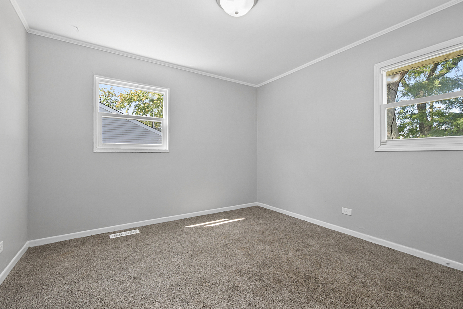 312 Sangamon Street, Park Forest, IL 60466