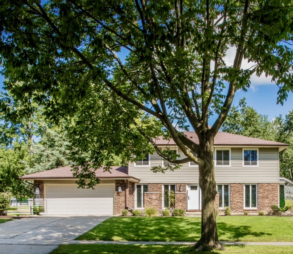 824 62nd Street, Downers Grove, IL 60516