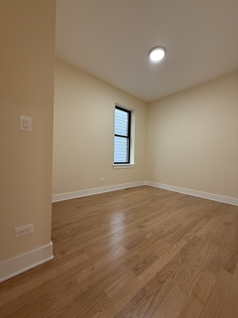 2124 W 18th Place #1, Chicago, IL 60608